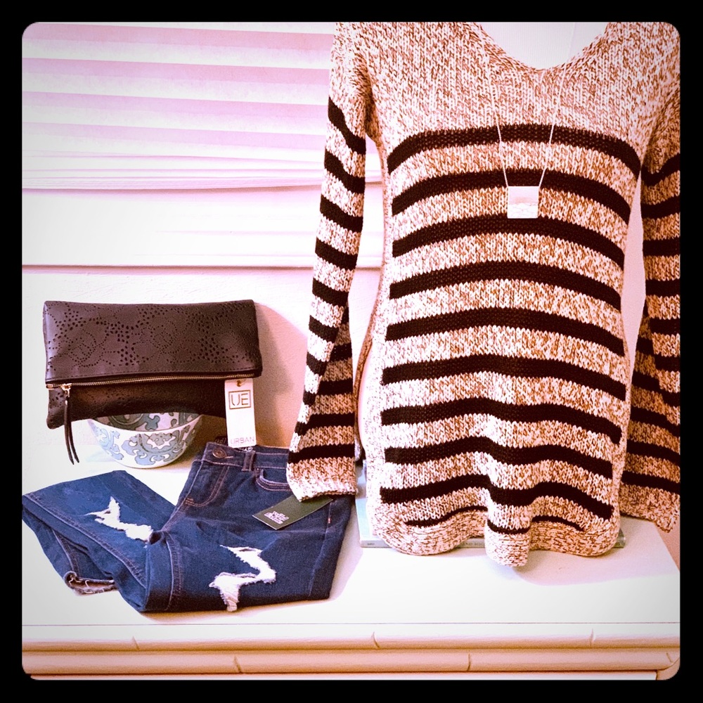 FRANCESCA’S Alya Grey & Black Striped Knit Sweater
